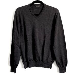 Classic charcoal greyV-Neck Sweater for Women